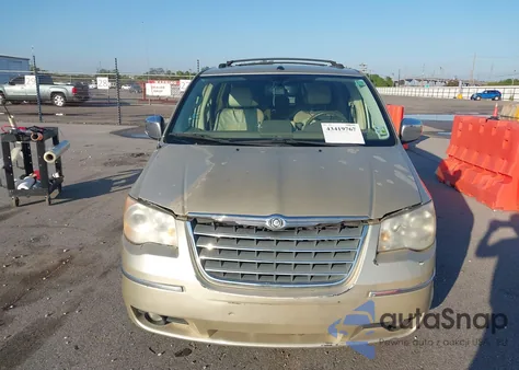 2010 Chrysler Town & Country New Limited из США, поврежденный, VIN 2A4RR7DX6AR321958